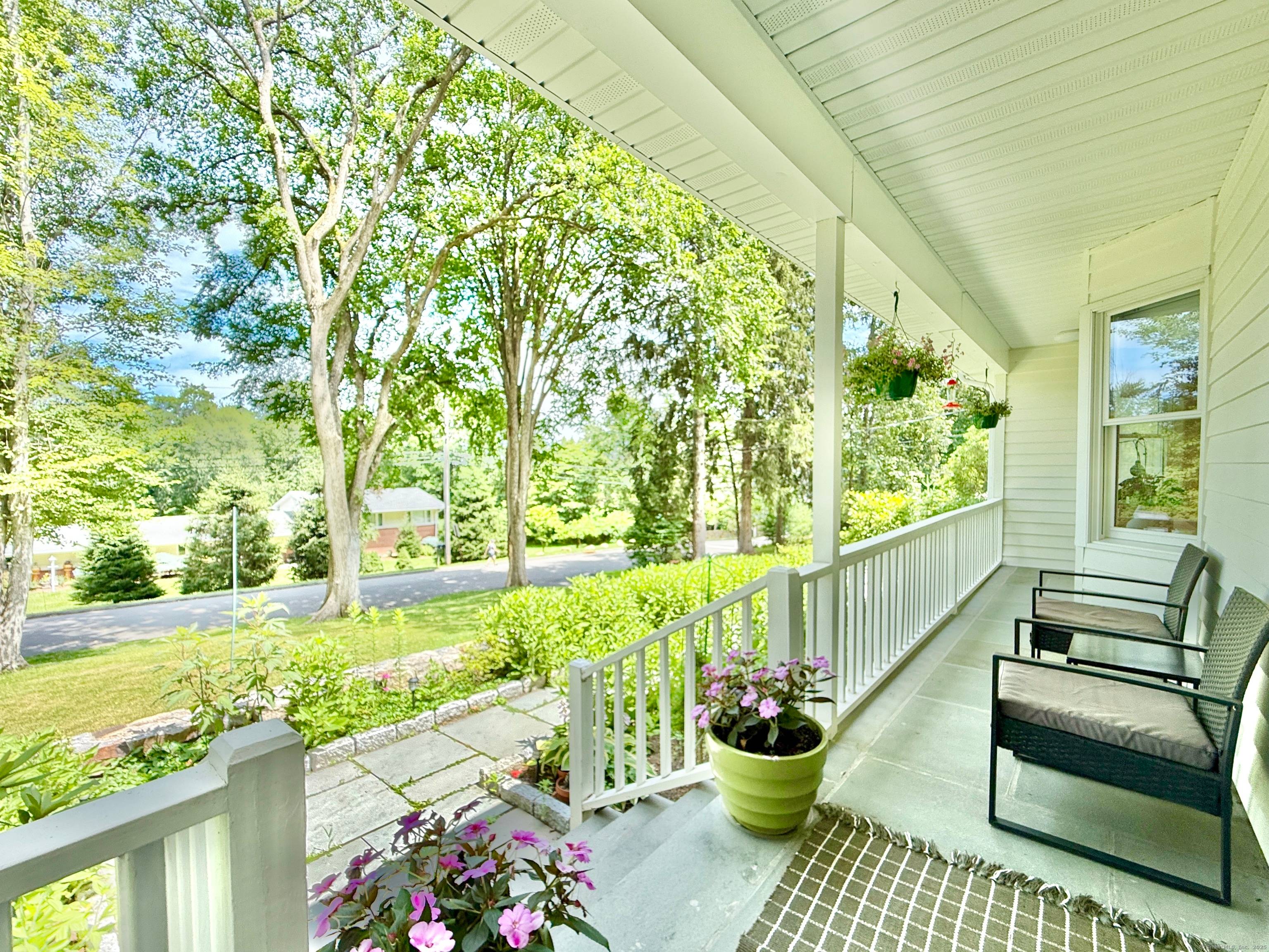 This stunning renovated North Stamford home is available to rent furnished or unfurnished and offers immaculately presented bright, modern space on a beautiful, landscaped acre.