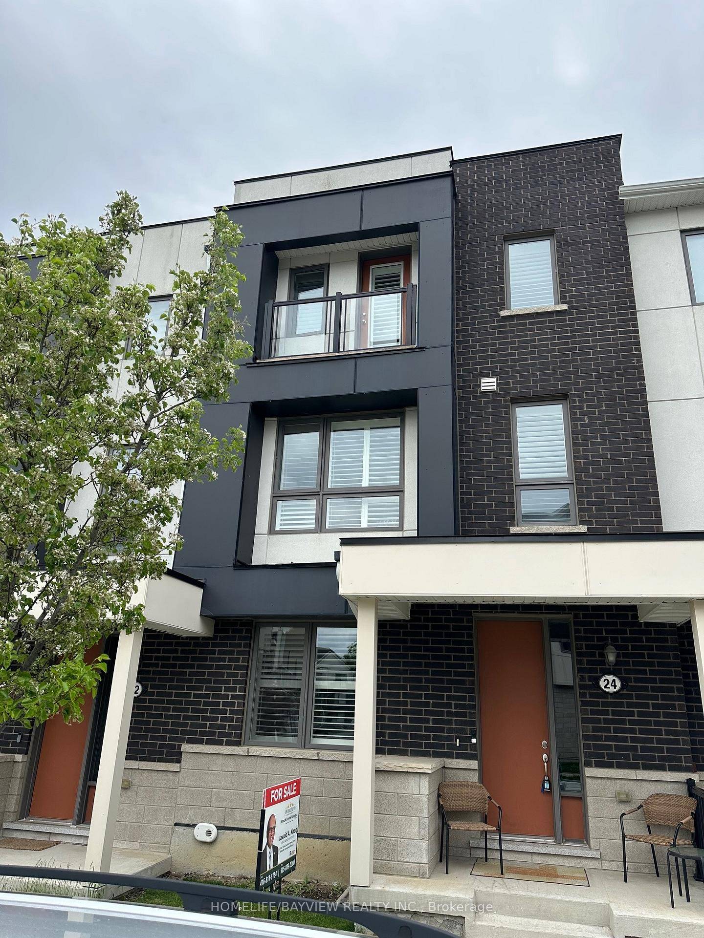 Freehold Mattamy built 3 1 Bedrooms upgraded townhouse.