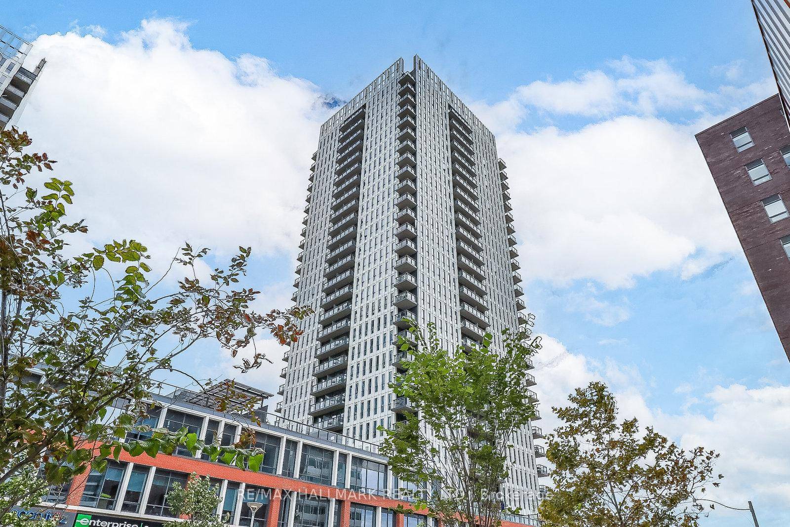 One Park Place South Tower Studio Suite By Daniels Corp.