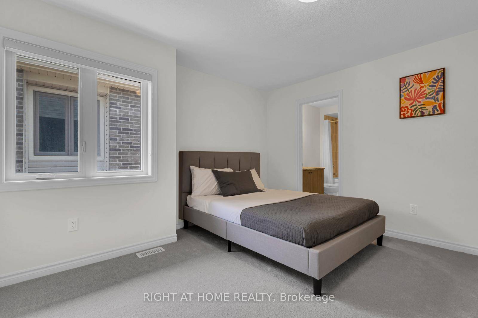 Welcome to brand new 5 bedroom 3 Bedroom detached 3035sq f and 1700 sq finished basement apartment home, designed to offer an exceptional living experience.