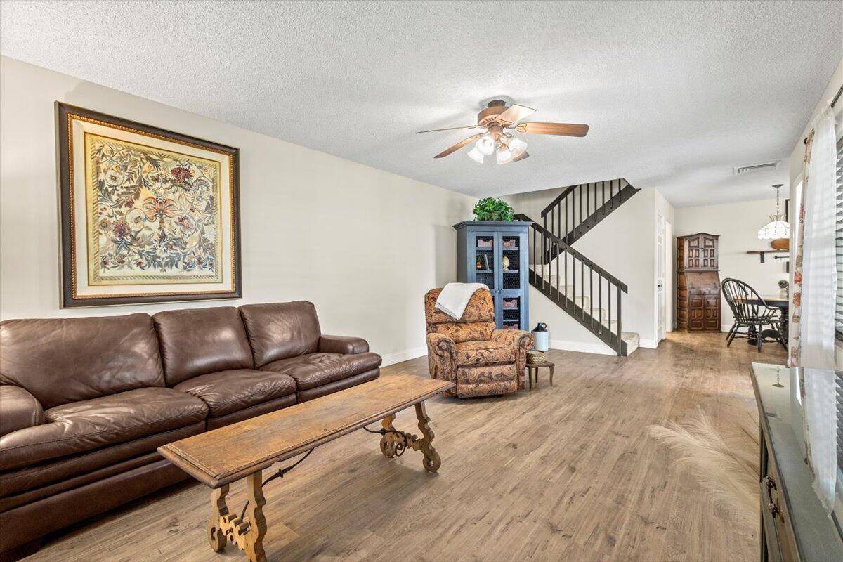 Completely renovated 2BR 2.