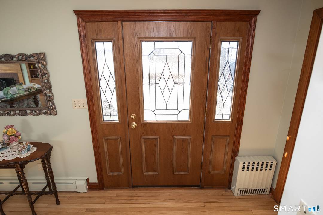 Spotless, sun filled colonial has so much to offer !