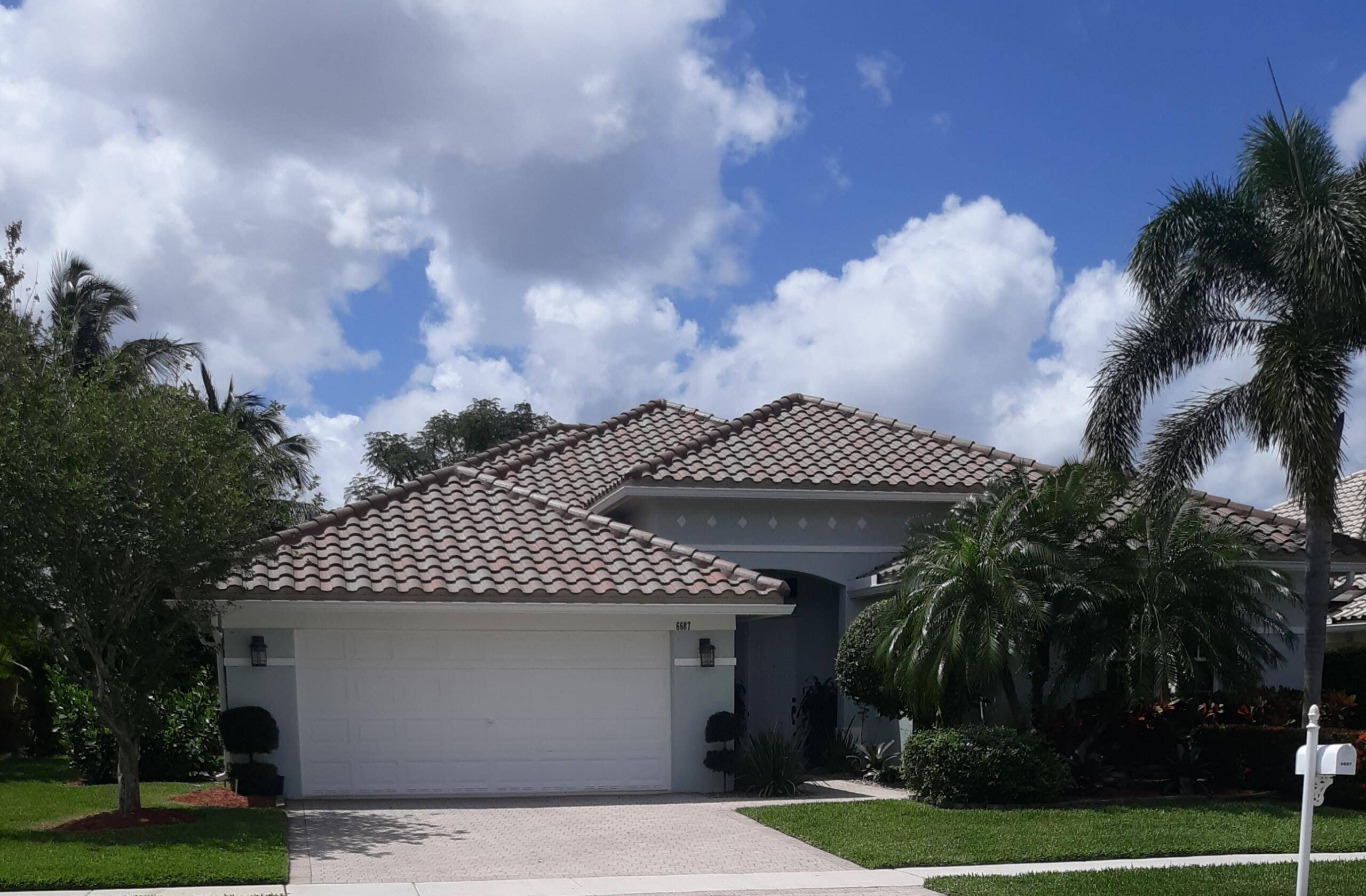 Live your best life in Jog Estates.