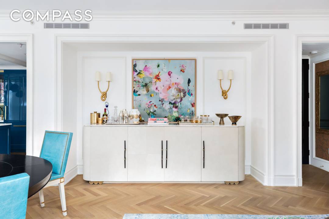 Designer Duplex Penthouse with Private Parking Perched atop a converted warehouse in the heart of DUMBO, this one of a kind trophy penthouse featured in Architectural Digest has been masterfully ...