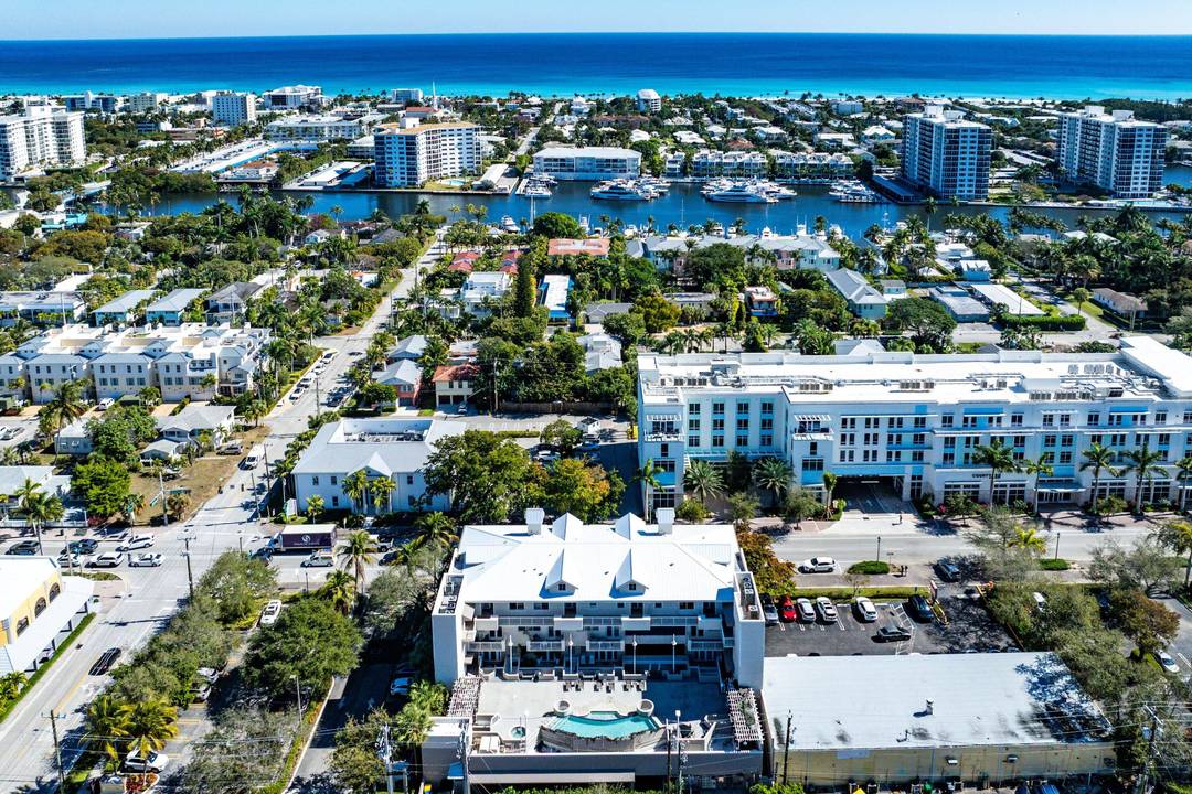Just one block from iconic Atlantic Avenue, this gorgeously renovated residence delivers refined coastal living in the heart of downtown Delray Beach.