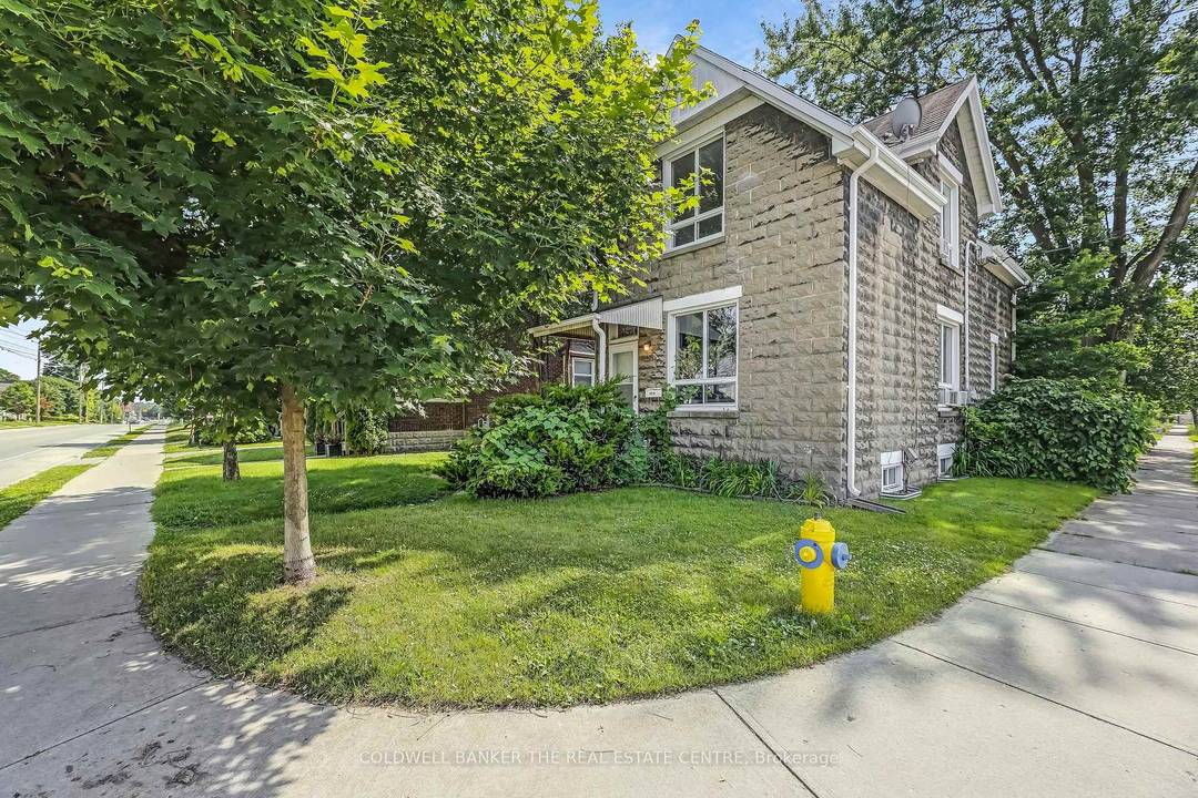 Fantastic investment opportunity with strong in place cash flow and great tenants already secured.