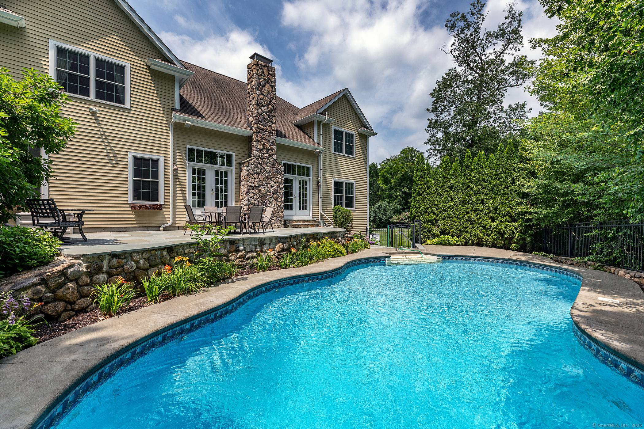 Academic or winter rental available September 3rd, for 5, 000 per month plus utilities.