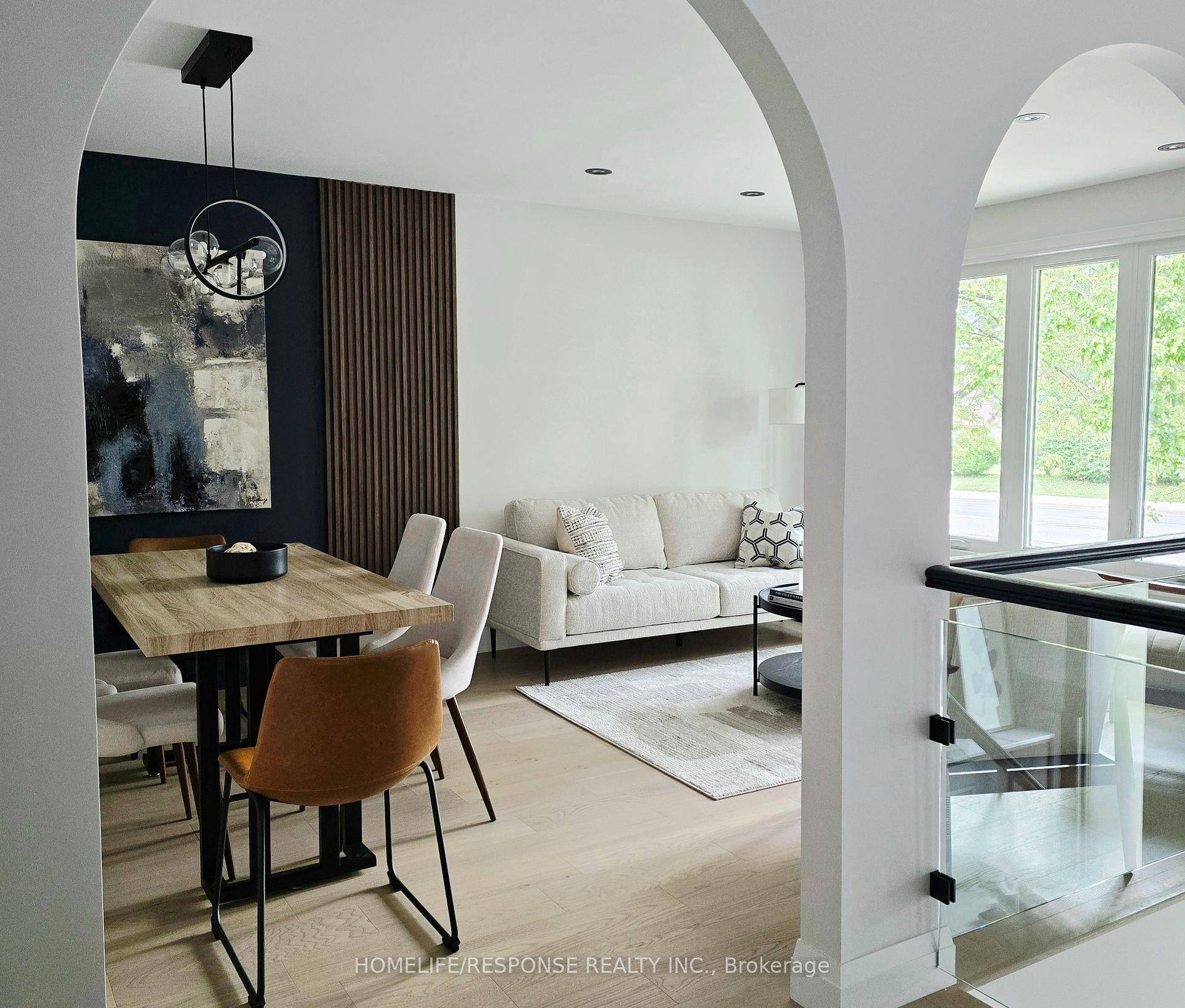 This beautifully renovated with permits detached home is located in a highly sought after Hamilton Mountain neighborhood.