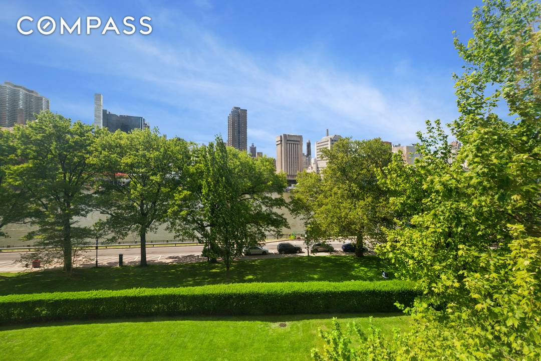 Rare and exquisite corner unit 3 Bedroom 3 Bathroom 1, 433 sqft home with panoramic East River, Manhattan Skyline, and Queensboro Bridge views now available in the Riverwalk Court Condo ...