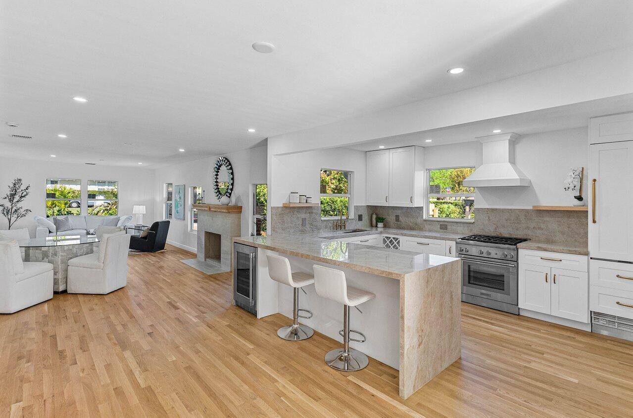 Welcome to this fully renovated 3 bedroom, 2 bathroom pool home located in the historic and highly desirable Grandview Heights neighborhood of West Palm Beach.