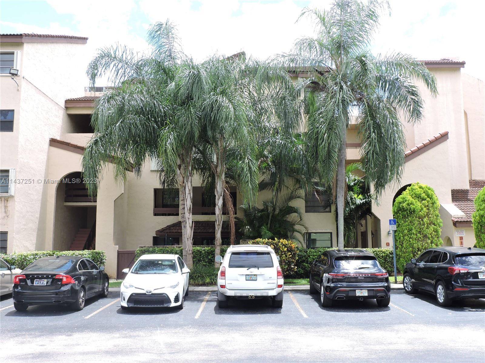 Spacious 3 2 1st floor unit with washer and dryer inside in the one of the most sought after locations in Kendall.