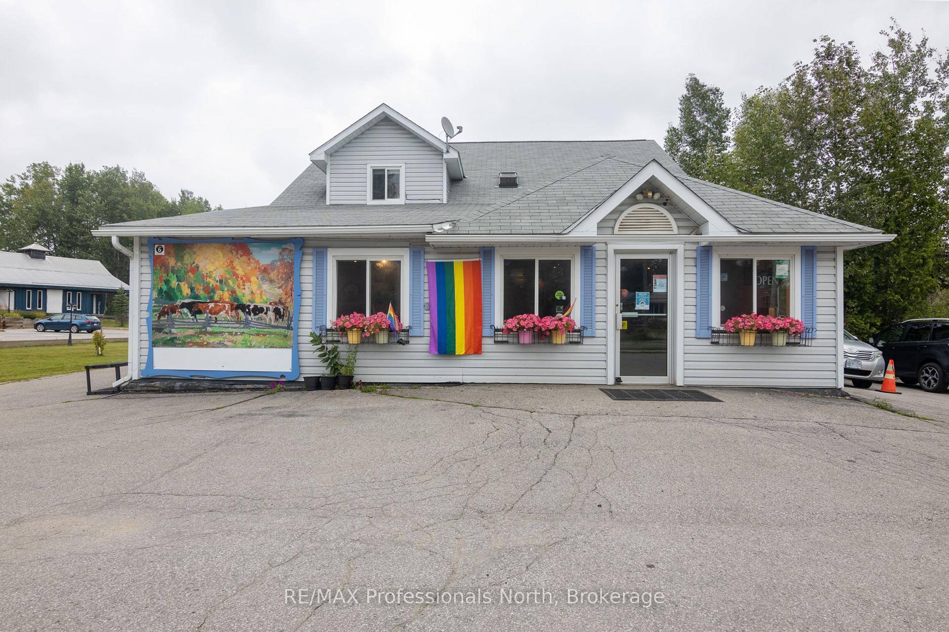Molly's has started a new more streamlined service as a Market and Bakery.