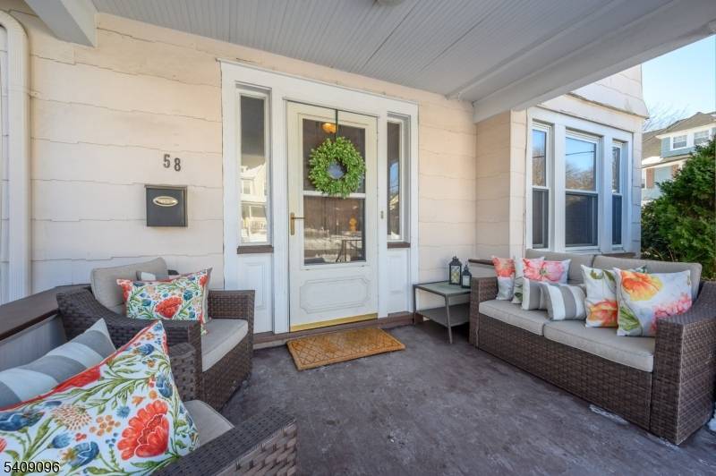 Excellent Investment opportunity in this sprawling side by side 2 unit Multifamily Home with Bonus Finished Basement in thriving Bloomfield.