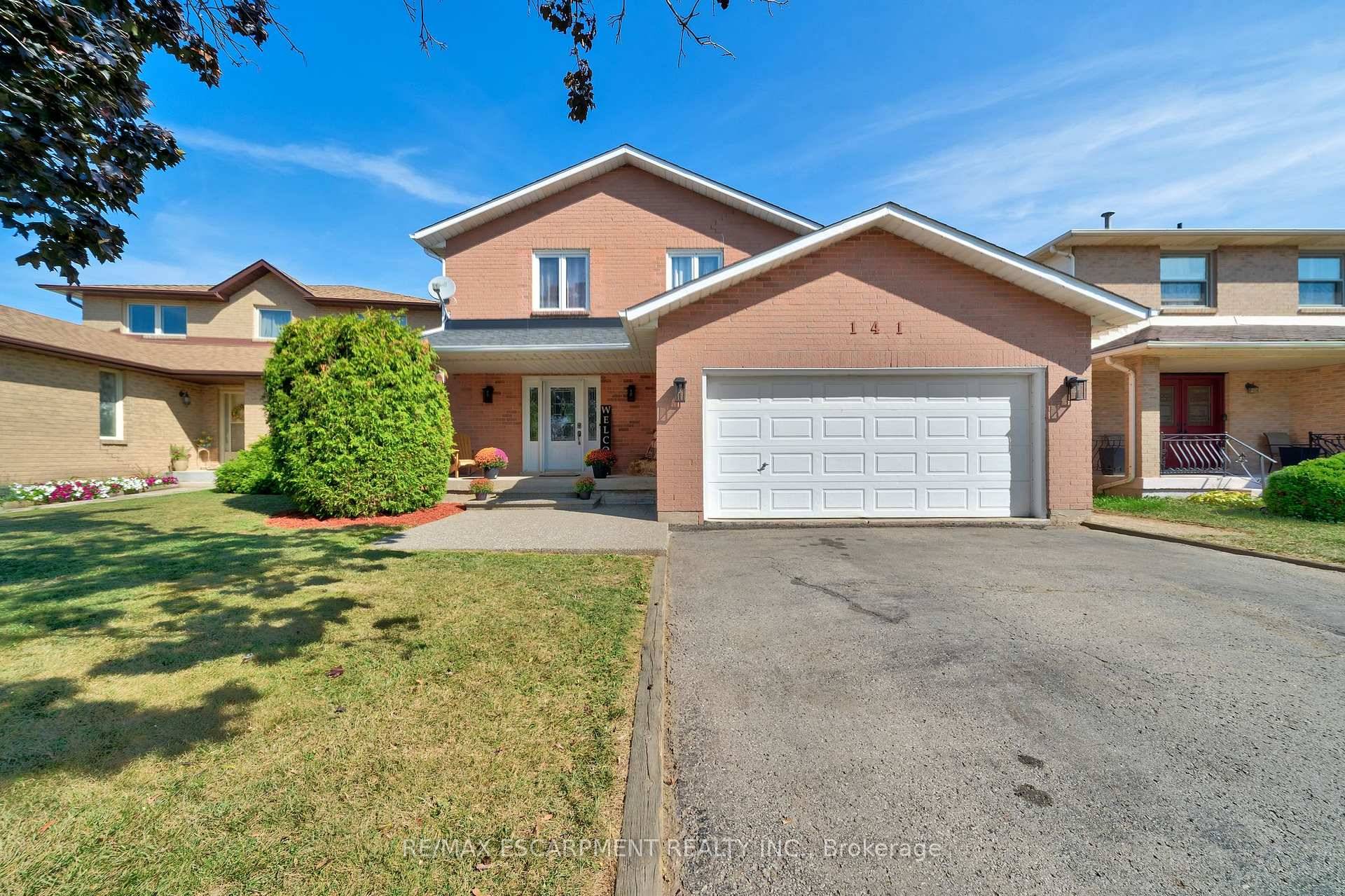Freshly painted throughout, this spacious and bright family home is move in ready.