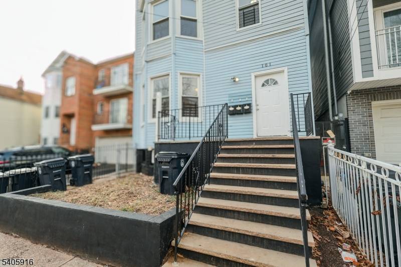 If your 1 leasing strategy is giving tenants room to breathe, this is the one.