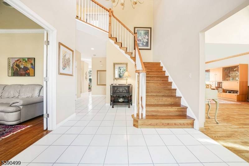 Stunning Colonial home situated in one of Montville's most sought after neighborhoods.