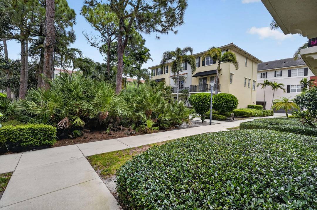 Stunning, pristine three bedroom, three and half bath residence located in the highly desirable Greenwich neighborhood of Abacoa.