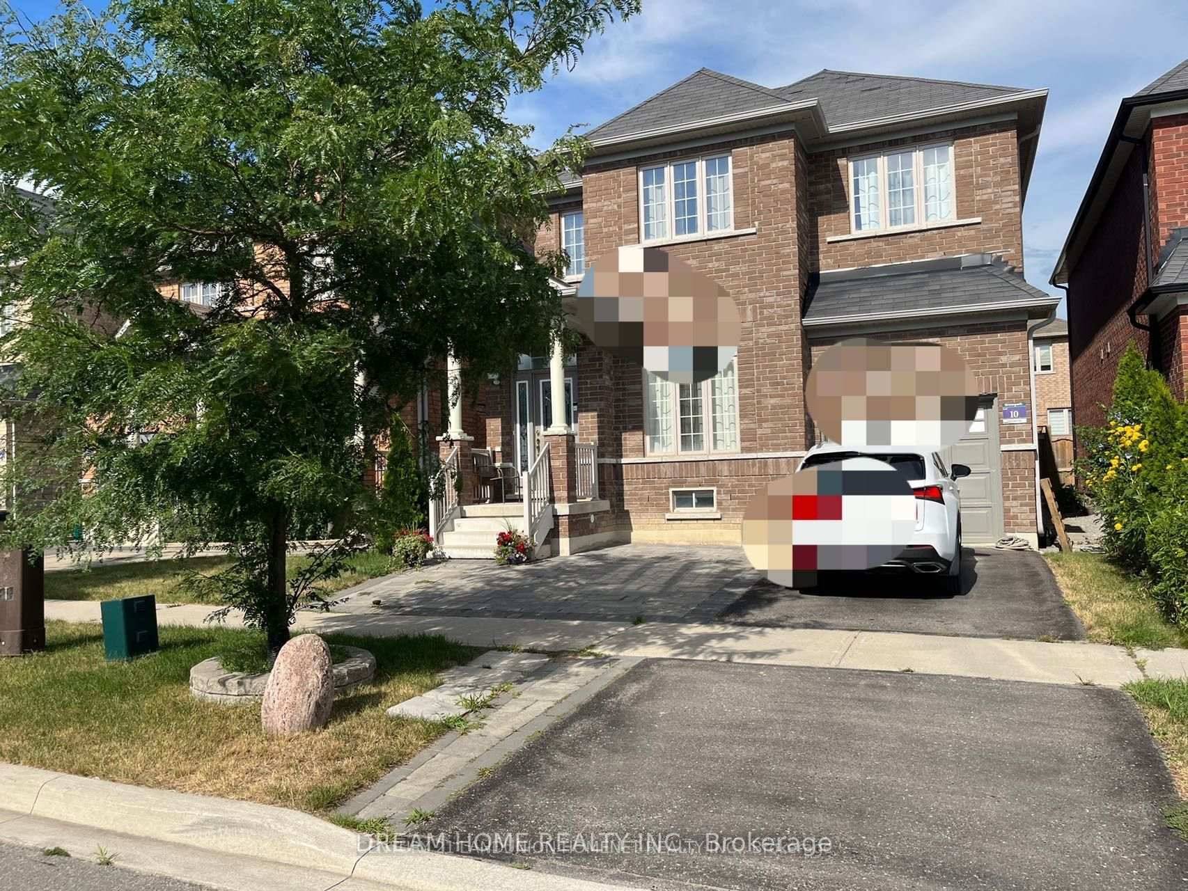 3 Bed Room 1 Full Washroom, in Highly Desired Wishmer community, Beautiful Spacious Kitchen with Laundry, Top Schools Wishmer Public School, Bur Oak Secondary School, Mount Joy Go station.
