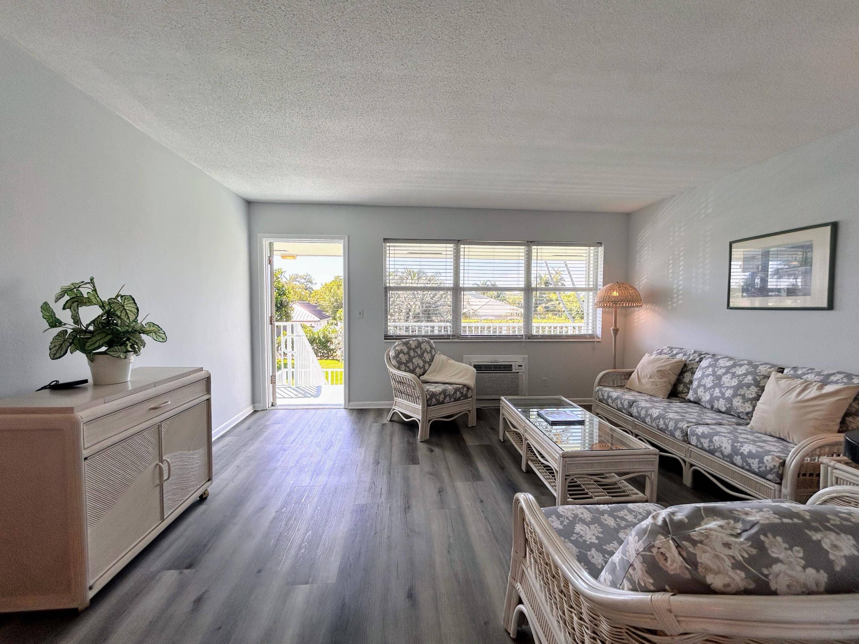 SWEET BEACHY STYLED CONDO ON THE QUIET SOUTH END OF STERLING VILLAGE.