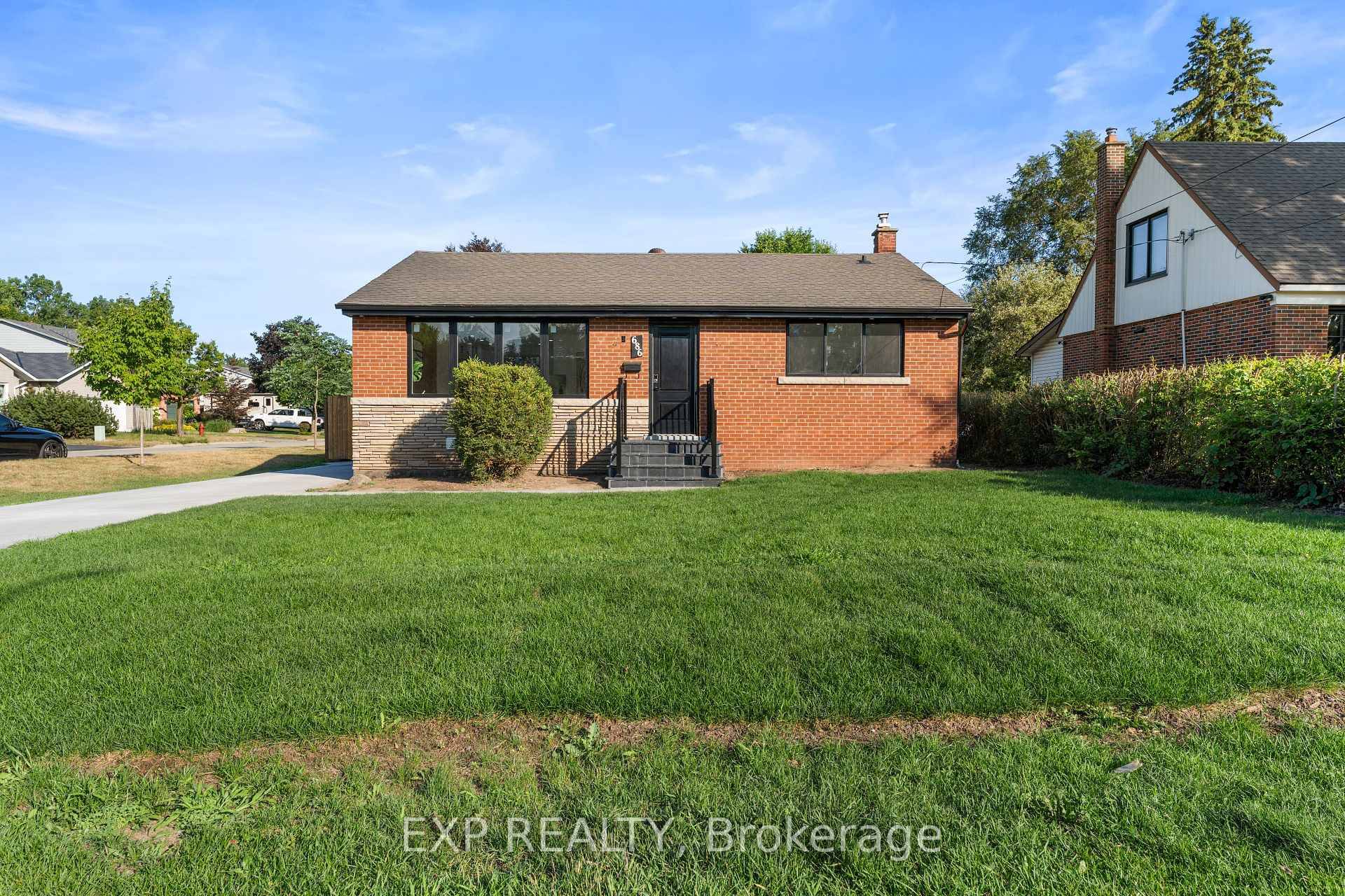 Attention First Time Buyers, Smart Sizers amp ; Savvy Investors !