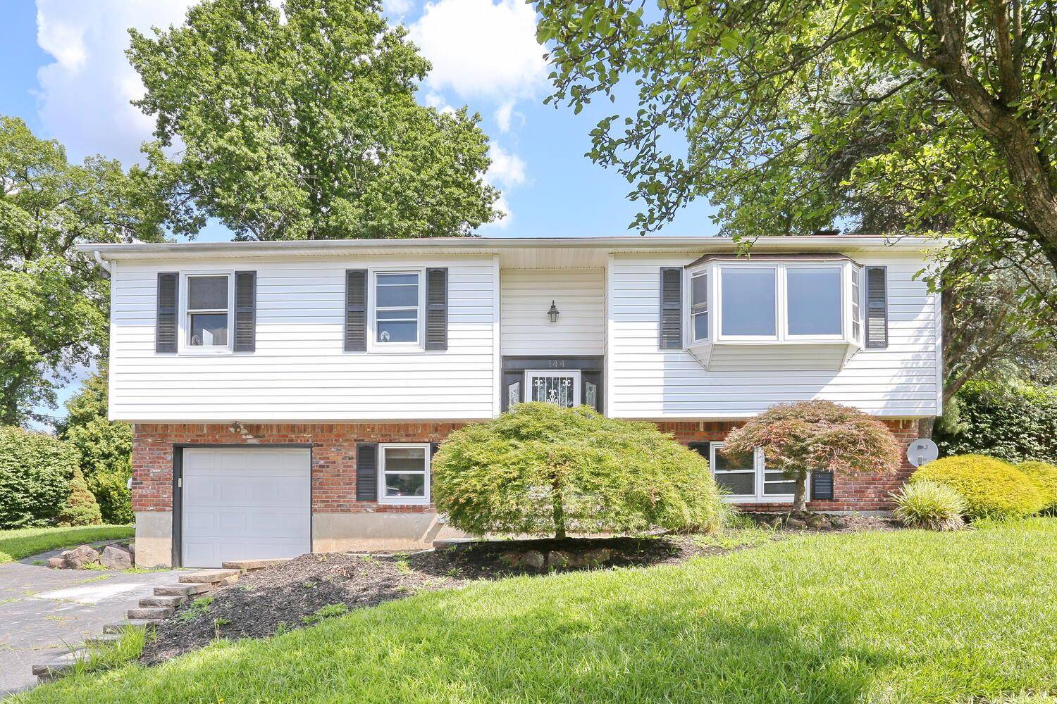 Welcome to this beautifully Fully Renovated Hi Ranch home in Prime Nanuet Location, ideally situated on a quiet, family friendly block in the heart of Nanuet.