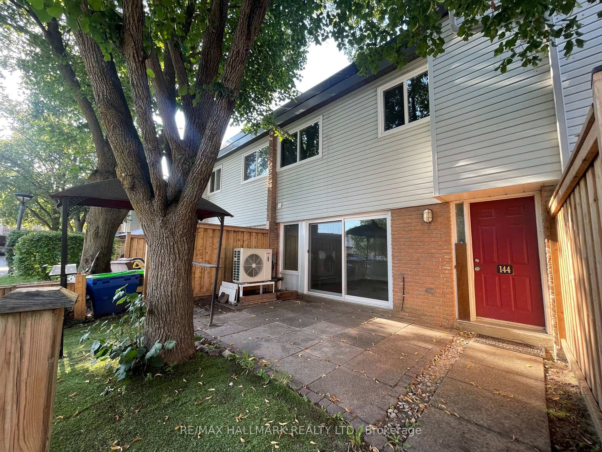 _____Be The First Family To Occupy and Call It HOME____ and Enjoy This Beautiful, Newly Renovated Townhouse !