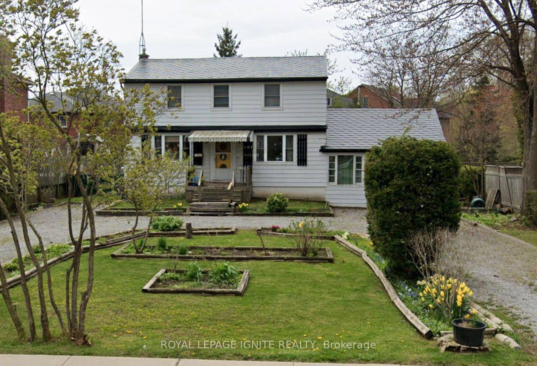 4 1 Bed Home In Prestigious Rougemount !