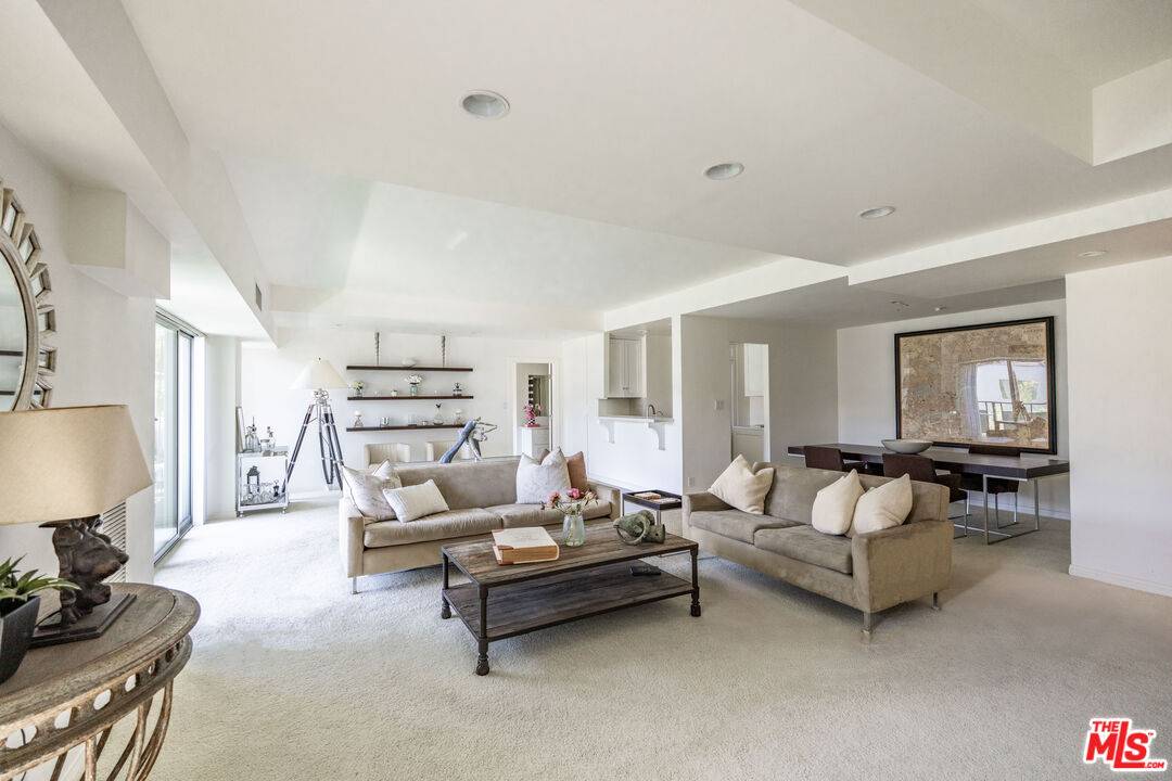 1155 N La Cienega Blvd 2BR Sunset Strip La