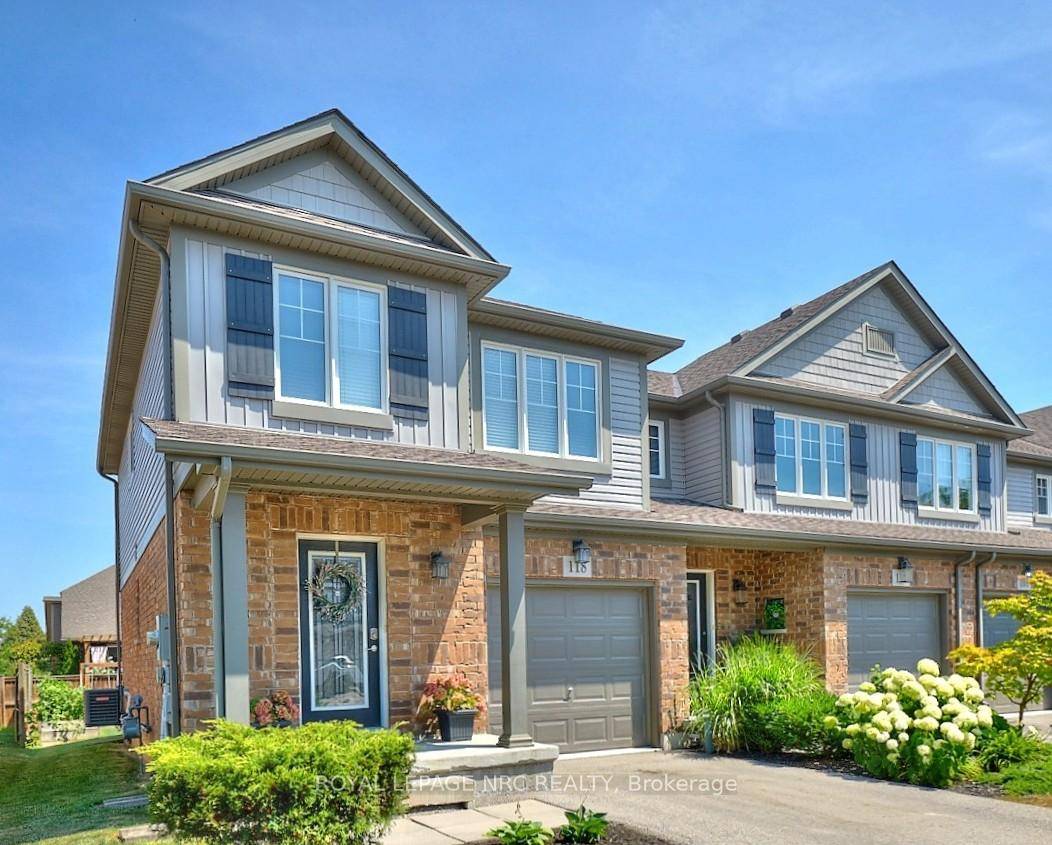 Welcome to Coyle Creek one of Wellands most sought after communities !