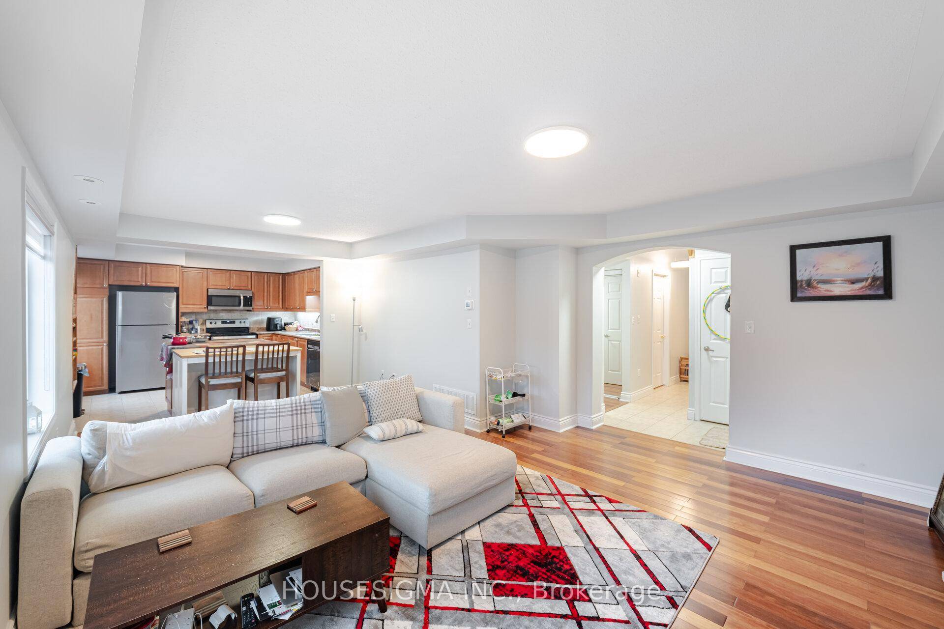 Welcome to this bright and spacious 2 1 bedroom townhome offering 1, 194 sq ft of well designed living space in one of Central Mississaugas most sought after community.
