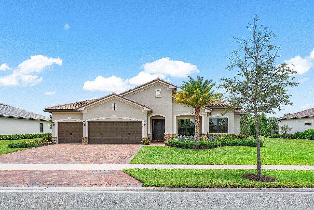 Welcome Home ! This immaculate 4 bedroom, 3 bathroom home is located in the gated community of Ancient Tree !