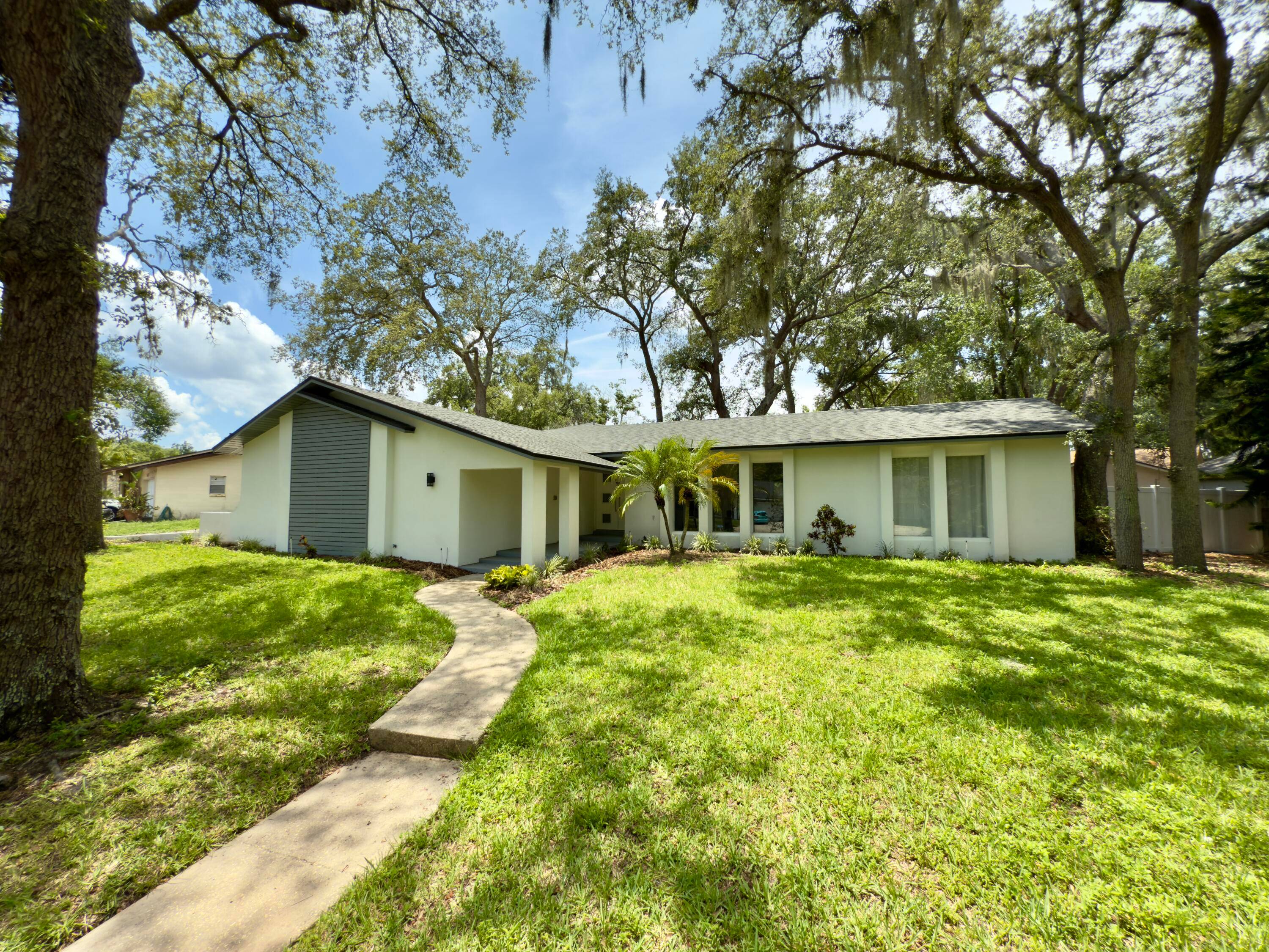 Welcome to this beautifully updated 3 bedroom, 2 bathroom home in the heart of Altamonte Springs !