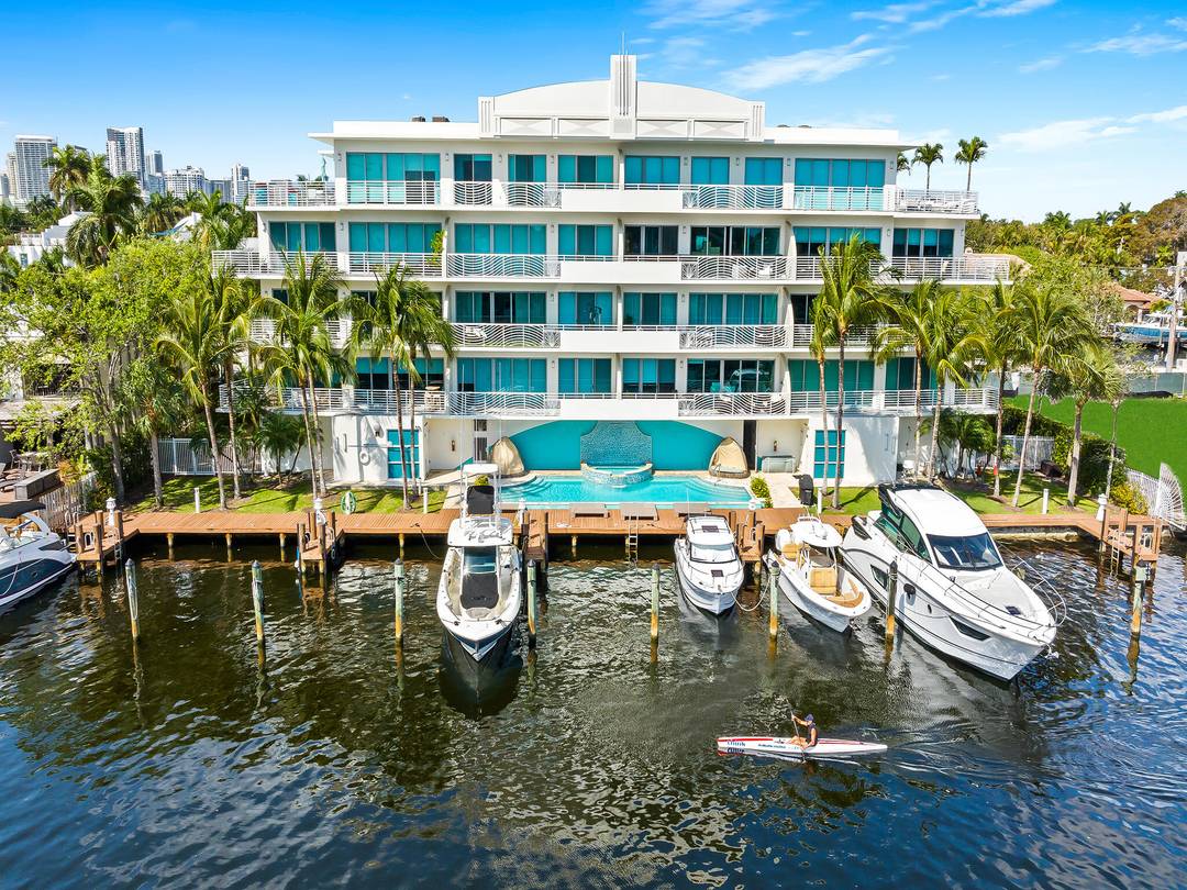Luxury Deep waterfront living at its finest.