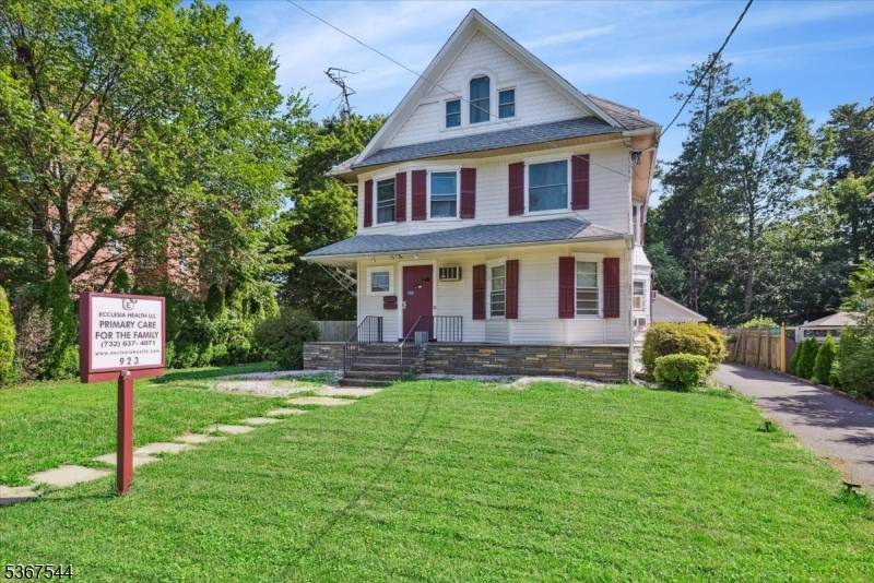 This beautifully renovated two family home features a modern and welcoming design, making it perfect for residentall living or investment opportunities.