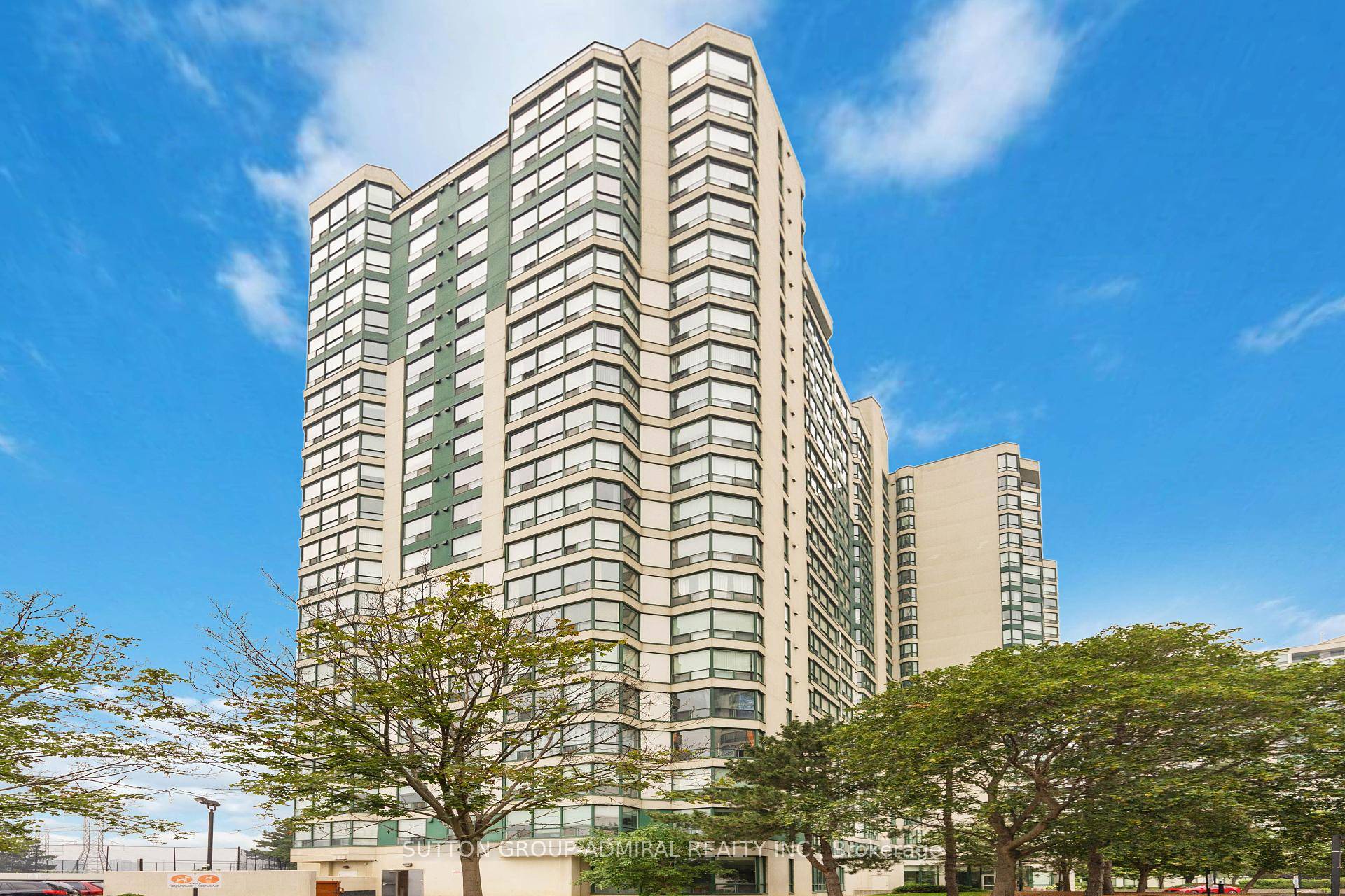 Enjoy Stunning Views and Natural Light in this Spacious 2 1 Bedroom Condo !