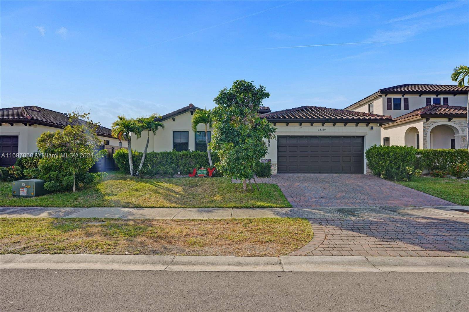 MOTIVATED SELLER. This stunning Single Story Home with a HEATED, SALT WATER POOL AND HOT TUB and also SOLAR PANELS You save an average of 1, 000 annually in the ...