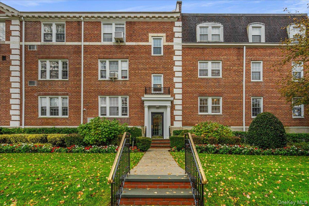 This beautifully renovated one bedroom, one bath, first floor, corner unit, co op at Hamilton Gardens blends modern comfort with timeless pre war charm.
