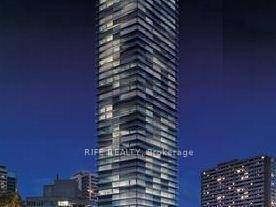 Luxury Casa Condo At Yonge Bloor Walking Distance To Subway And Yorkville.