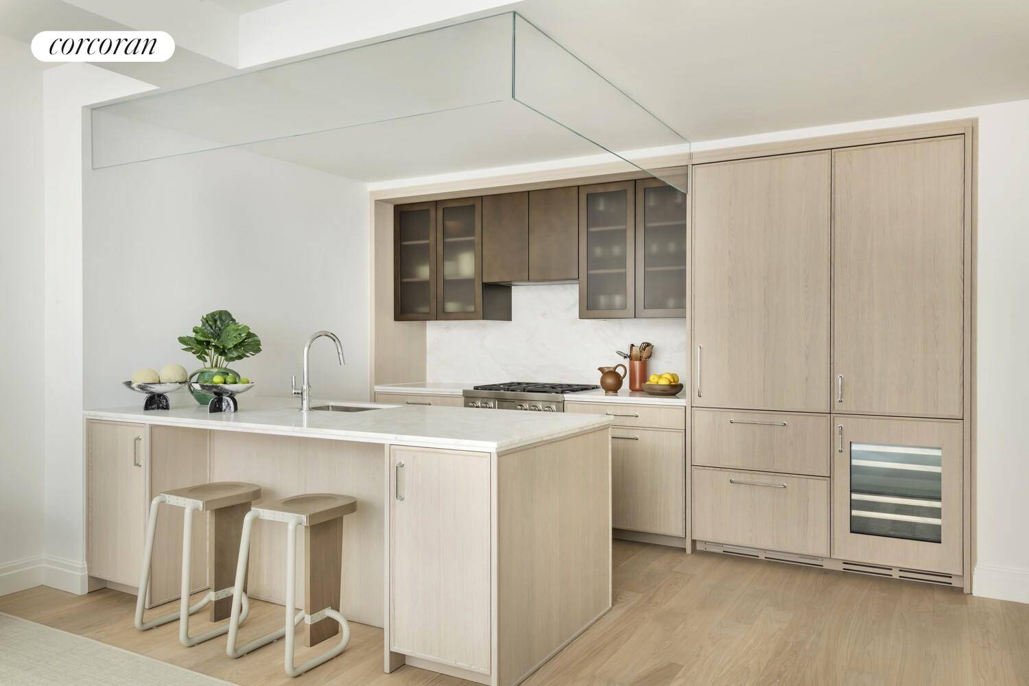 Designed by renowned architect and designer Thomas Juul Hansen, Residence 9F is a south facing two bedroom, two bathroom with powder room overlooking the tree lined streets of the Upper ...