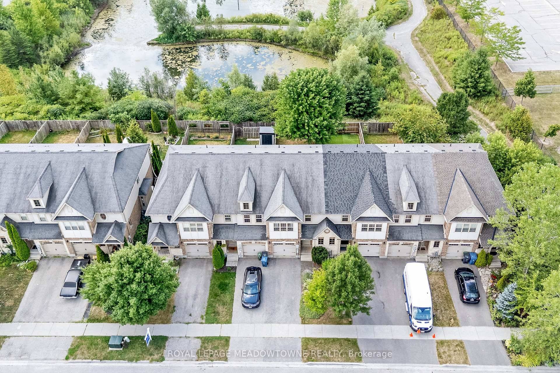 Enjoy rare privacy with no neighbours in front or behind just a park across the street and peaceful green space at the back.
