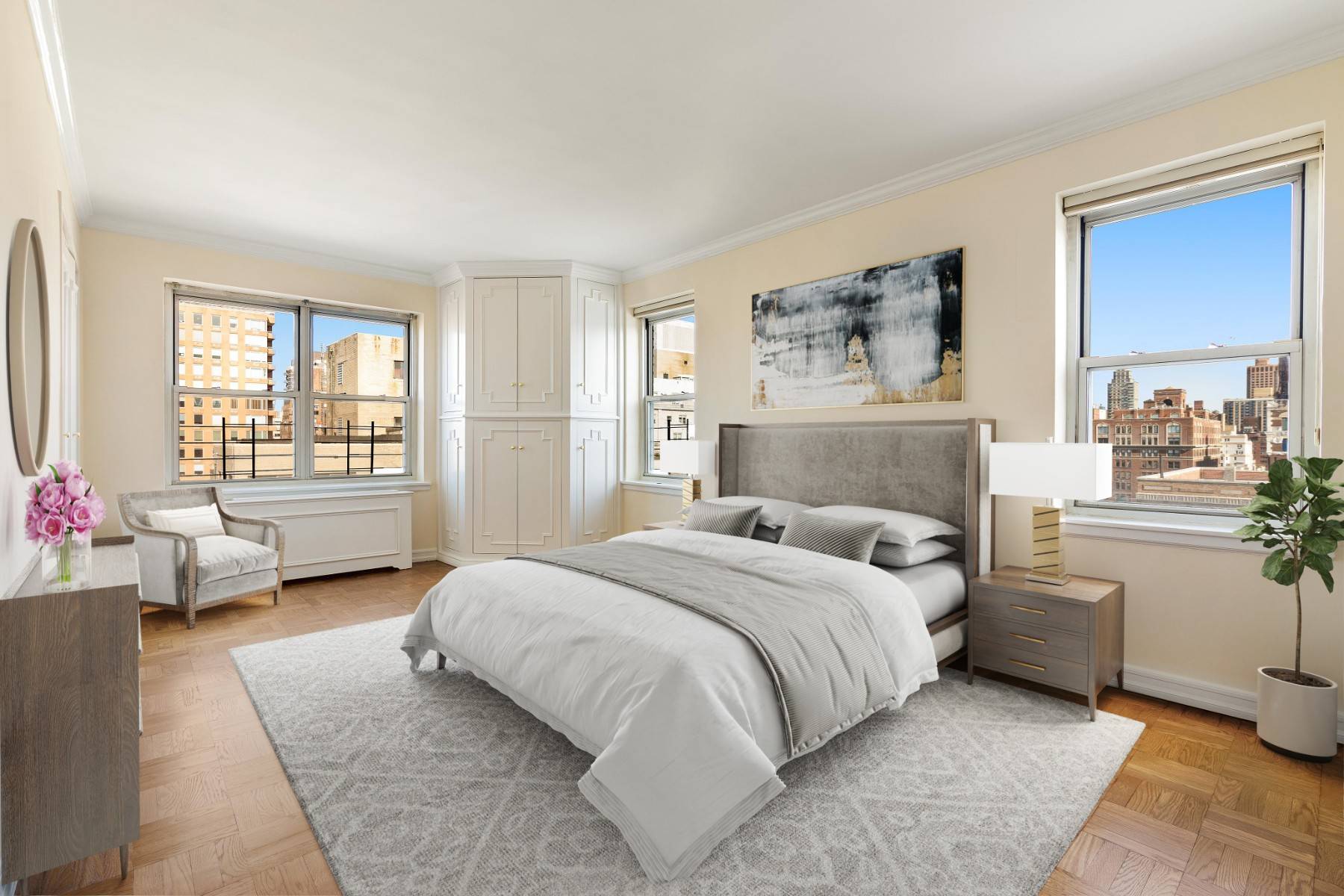 Discover a truly exceptional penthouse in one of the most prestigious locations on the Upper East Side.