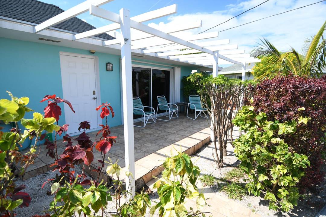 634 BEACH VILLA Single Family Home Abaco