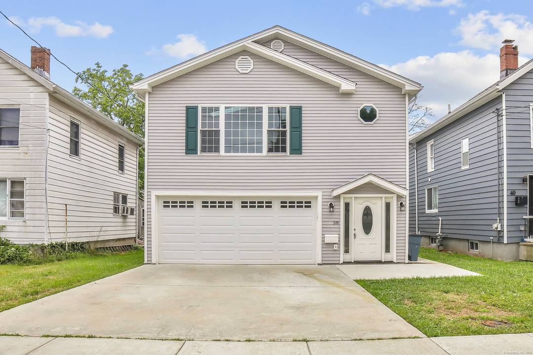 Built in 2023, this beautiful Raised Ranch with a Colonial feel offers 2, 600 square feet of living space with 5 bedrooms and 3 full baths.