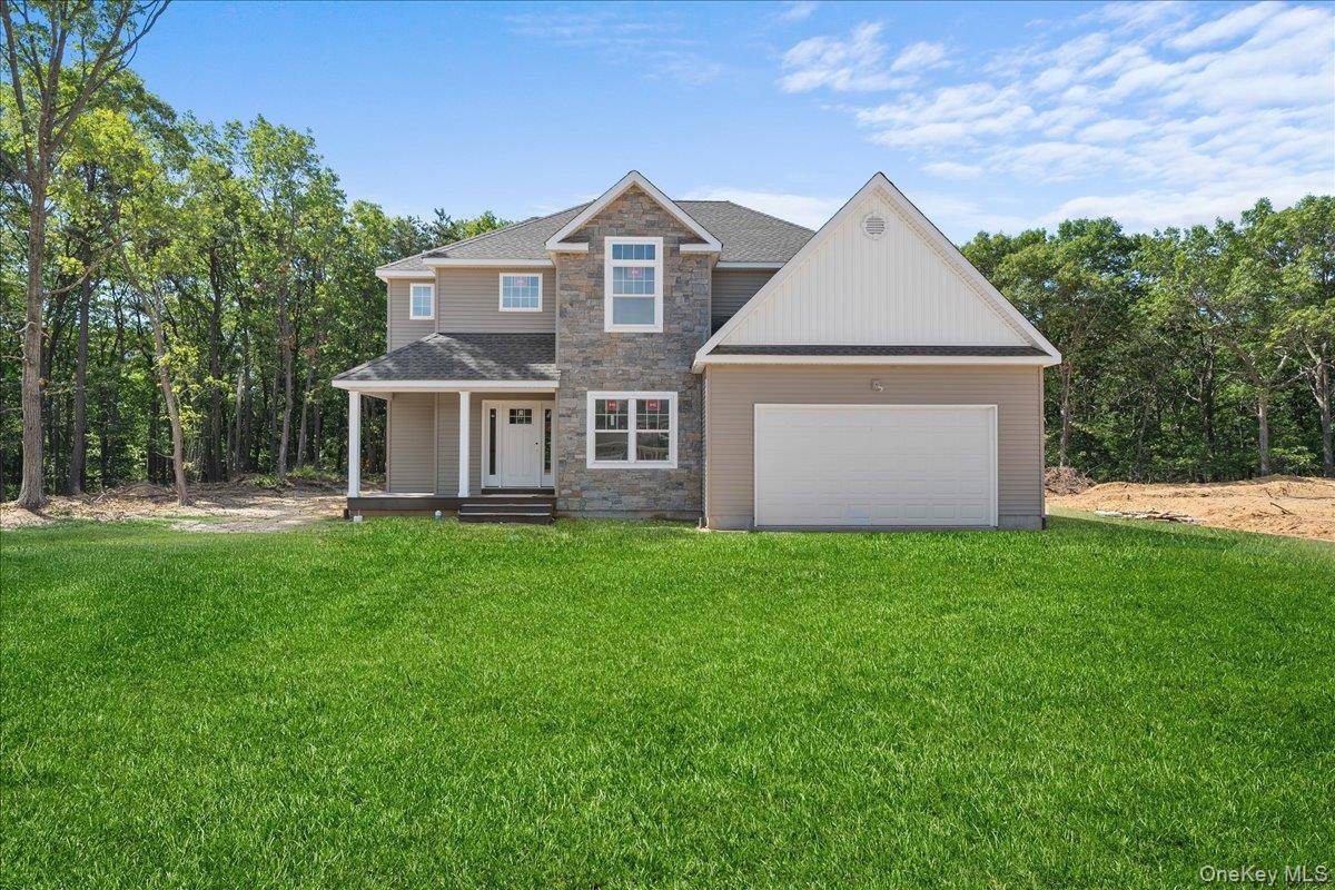 USE 14 GAYNOR RD CENTEREACH ON GPS LAST ASPEN MODEL Subdivision selling out.
