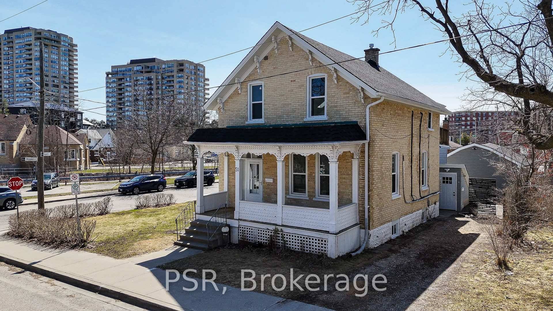 A tenants wanted. This isn't your typical 3 bedroom unit in a triplex.