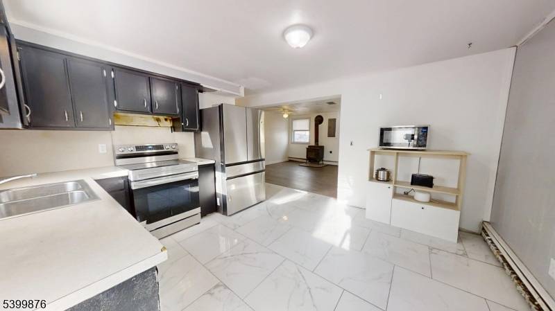 Charming 3 bedroom, 2 bath home near Lake Hopatcong with great potential, including the option for a 4th bedroom.