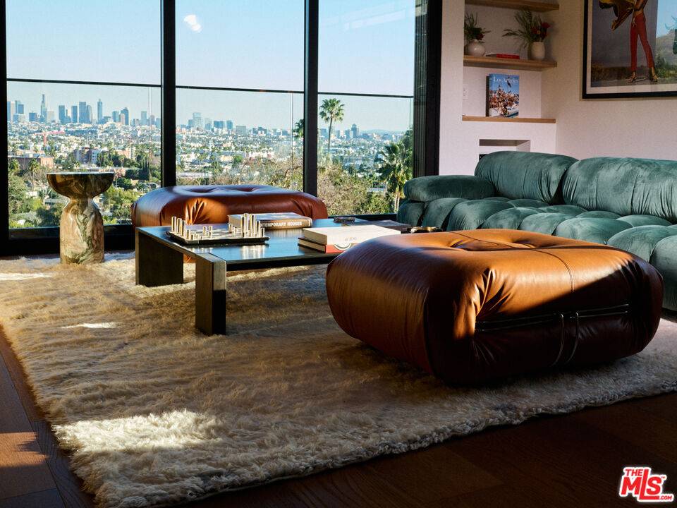 2309 Hollyridge Dr 3BR Hollywood Hills East La