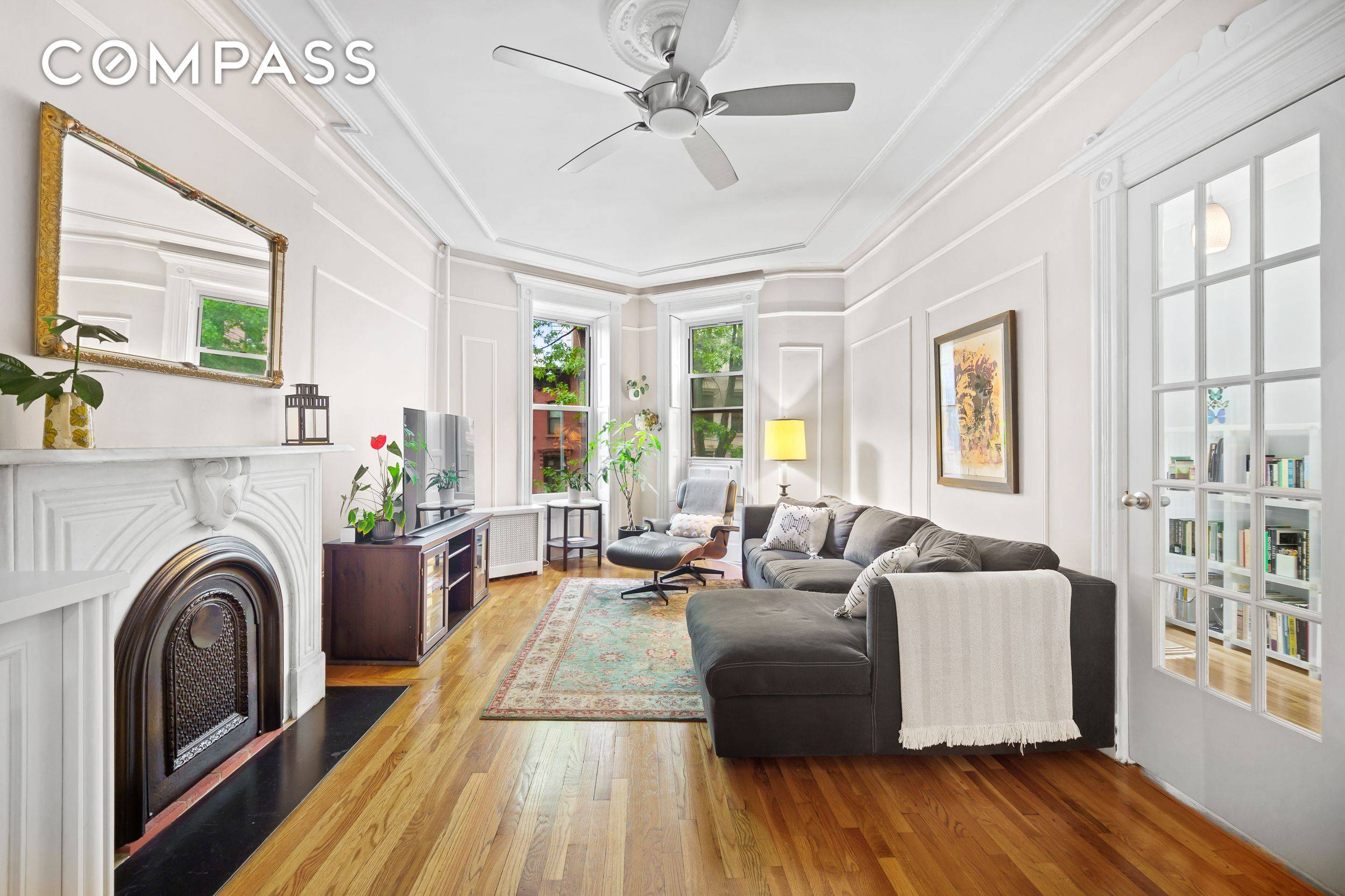 This bright and sunny three bedroom apartment is nestled on a tree lined block in Prospect Heights, seamlessly incorporating prewar charm with modern amenities, including an open kitchen with shaker ...