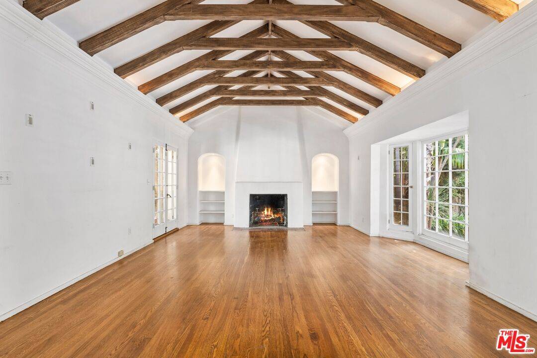 1654  N Beverly Dr 2BR Beverly Hills Post Office | B.H.P.O. La