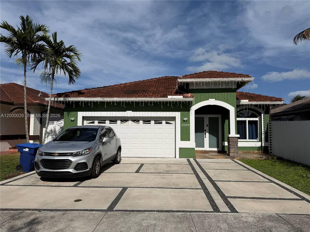! Beautifully remodeled 3BR 2BA home in Miami featuring impact windows and doors for added security and efficiency.